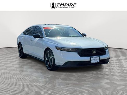 Used 2023 Honda Accord Sport image 1