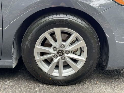 Used 2025 Toyota Camry LE FWD image 26