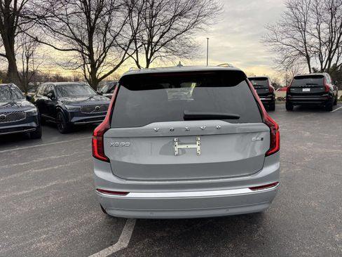 Used 2026 Volvo XC90 B6 Plus w/ Protection Package Premier AWD/4WD image 6