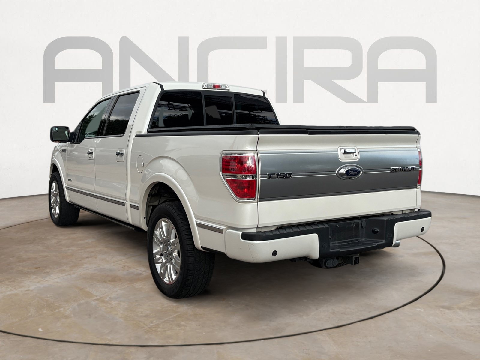 Used 2014 Ford F150 Platinum RWD image 8