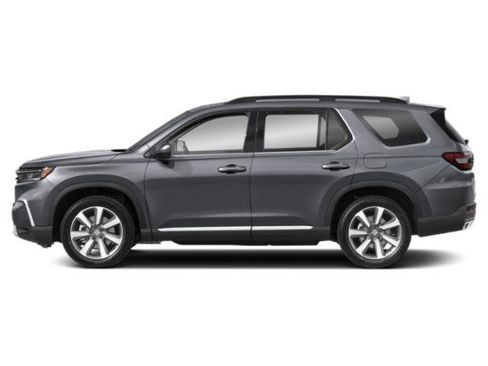 Used 2023 Honda Pilot Touring image 3