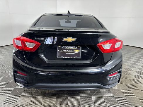 Used 2016 Chevrolet Cruze LT FWD image 4