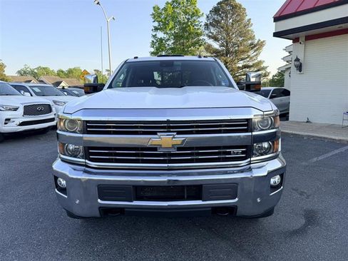 Used 2016 Chevrolet Silverado 3500 LTZ AWD/4WD image 2