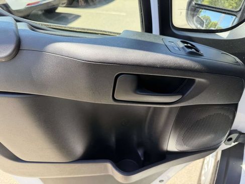 Used 2026 RAM ProMaster 2500 w/ Convenience Group FWD image 21