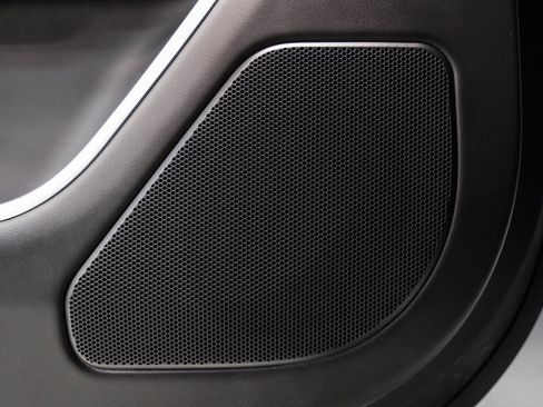 Used 2023 Land Rover Range Rover SE image 42