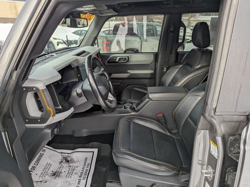 Used 2021 Ford Bronco Badlands image 14