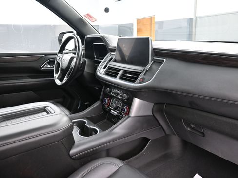 Used 2023 Chevrolet Tahoe Z71 w/ Luxury Package image 38