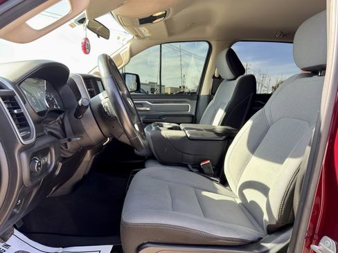 Used 2019 RAM 1500 Big Horn image 10