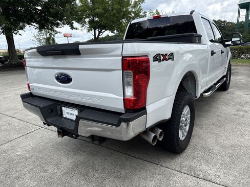 Used 2019 Ford F250 XLT AWD/4WD image 7