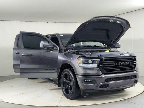 Used 2021 RAM 1500 Big Horn image 9