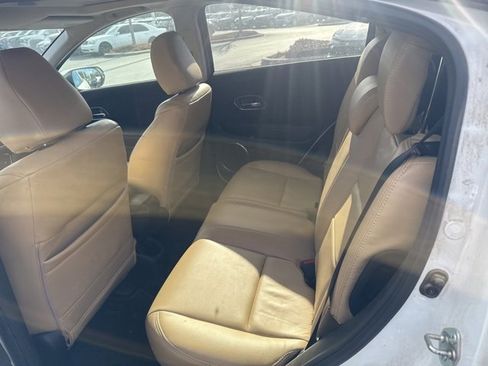 Used 2017 Honda HR-V EX image 13