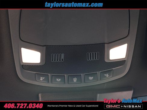 Used 2022 Ford F350 Platinum w/ FX4 Off-Road Package AWD/4WD image 38