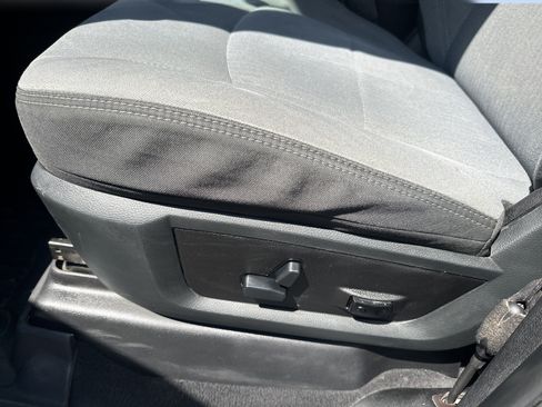 Used 2019 RAM 2500 Big Horn AWD/4WD image 14