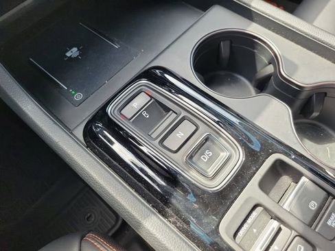 Used 2023 Honda Pilot TrailSport image 30