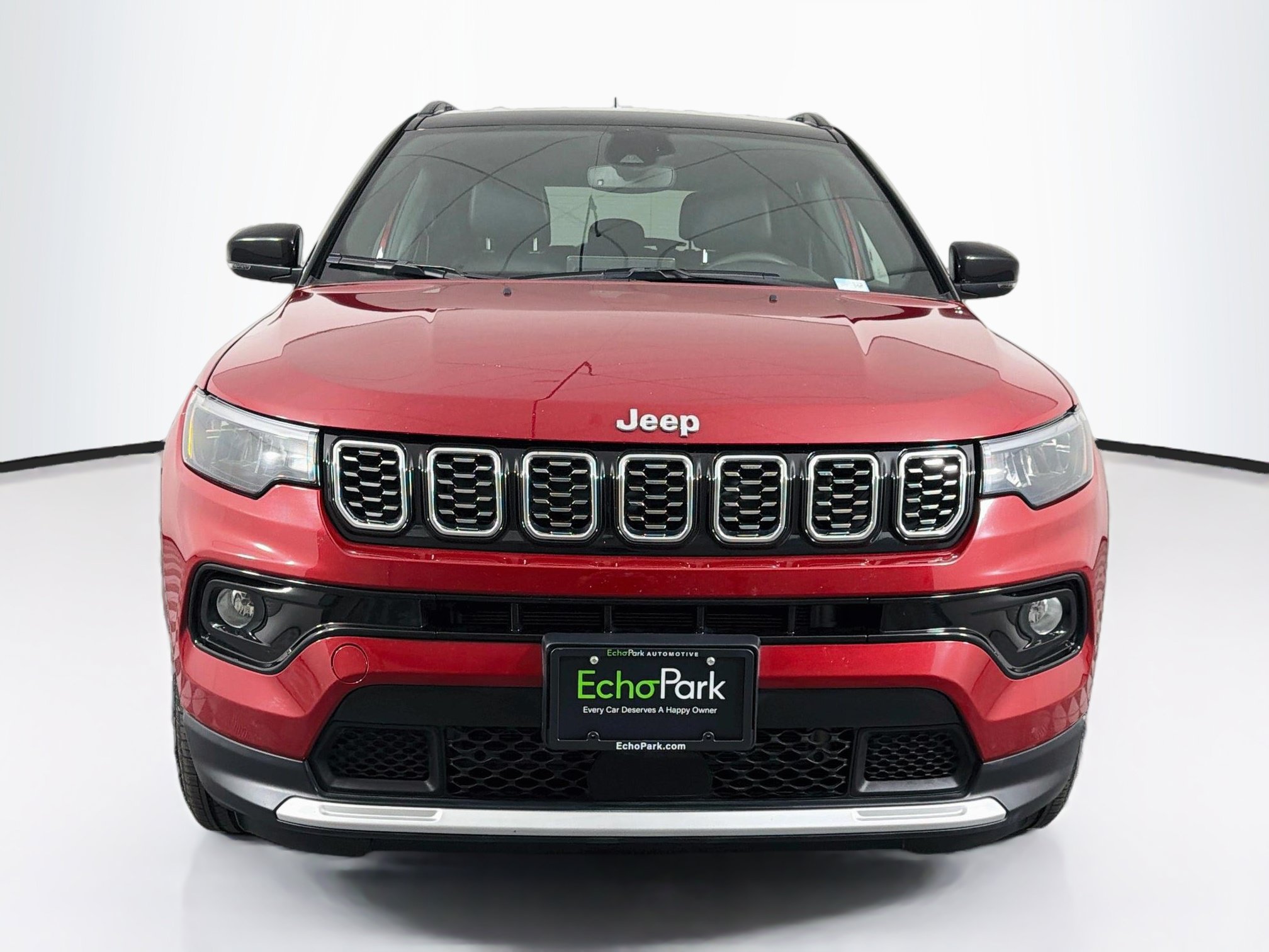 Used 2025 Jeep Compass Limited AWD/4WD image 2