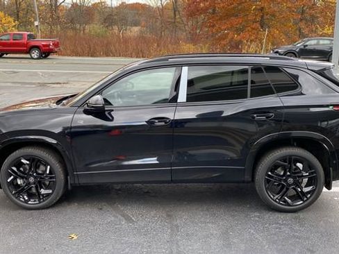 New 2026 Volkswagen Tiguan SE R-Line image 8