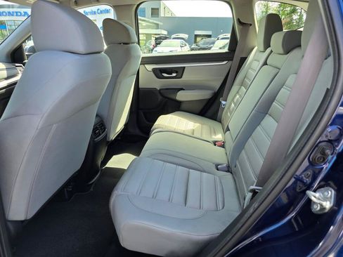Used 2018 Honda CR-V LX image 5