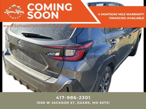 Used 2025 Subaru Crosstrek 2.0i Premium w/ Popular Package #4 image 2