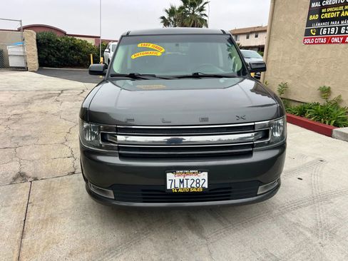 Used 2015 Ford Flex SEL w/ Equipment Group 202A image 2