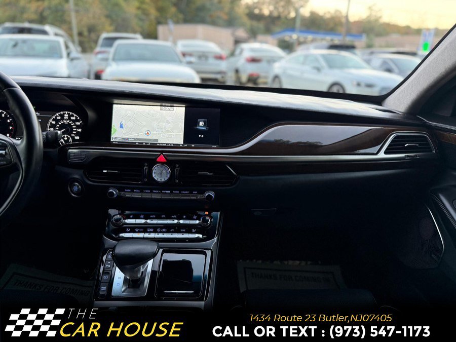 Used 2018 Genesis G90 5.0 Ultimate AWD/4WD image 28