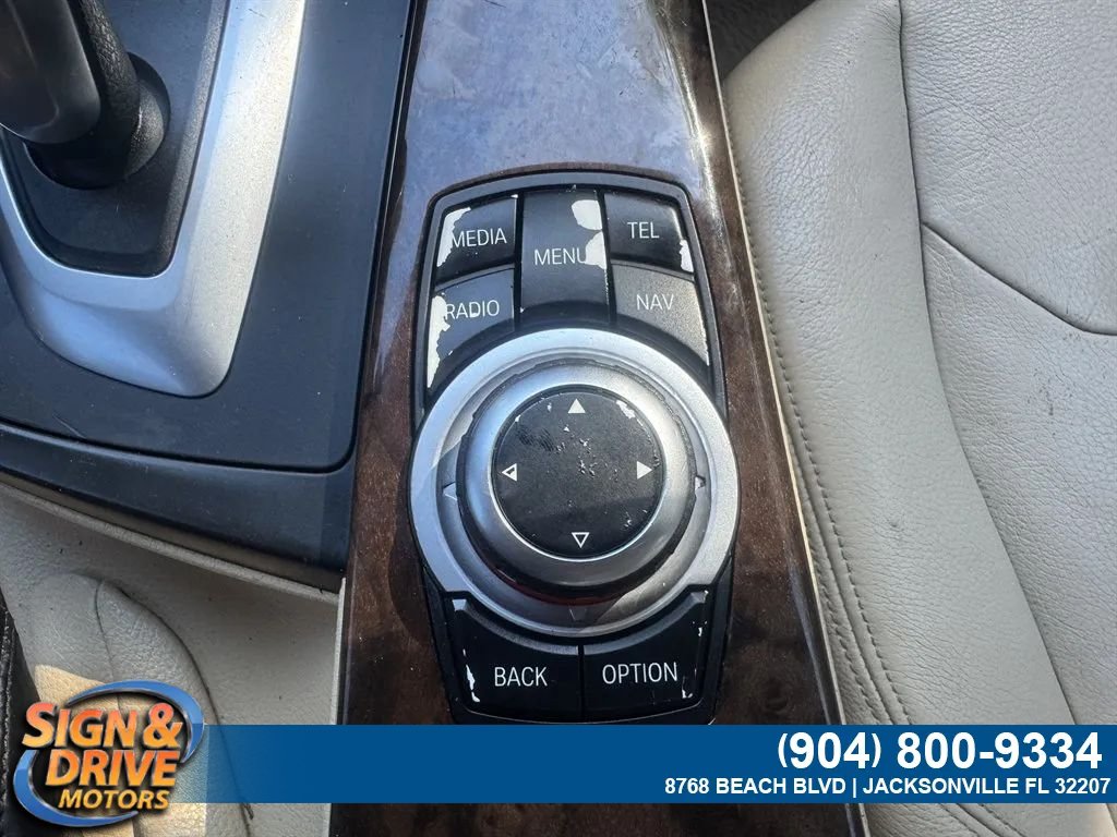 Used 2013 BMW 328i Sedan RWD image 42