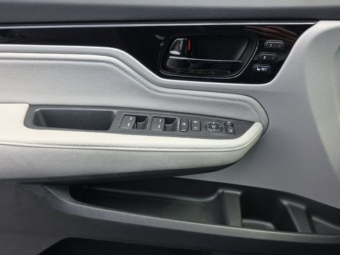 Used 2022 Honda Odyssey Elite image 11