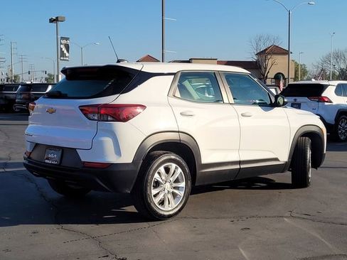Used 2021 Chevrolet TrailBlazer LS image 5