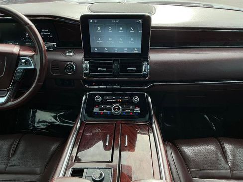 Used 2018 Lincoln Navigator Black Label w/ Cargo Package image 28