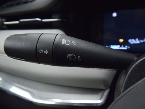 Certified 2024 Jeep Compass Limited w/ Elite Group image 37