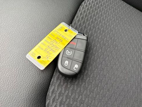 New 2026 Jeep Compass Latitude image 27