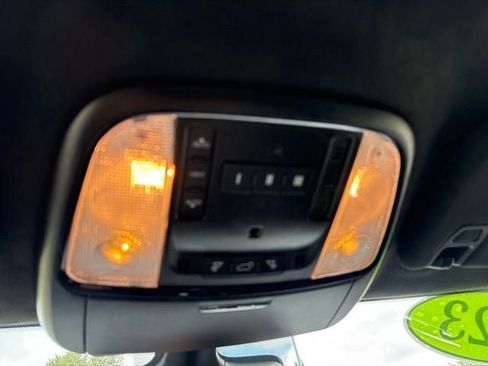 Used 2023 Dodge Durango R/T w/ Hemi Orange Plus Package AWD/4WD image 30