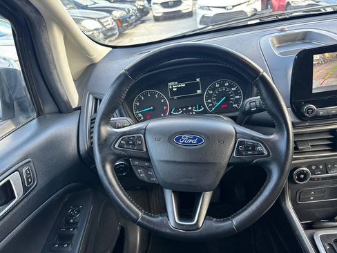 Used 2018 Ford EcoSport SE FWD image 2