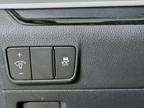 Used 2025 Kia K5 LXS image 17