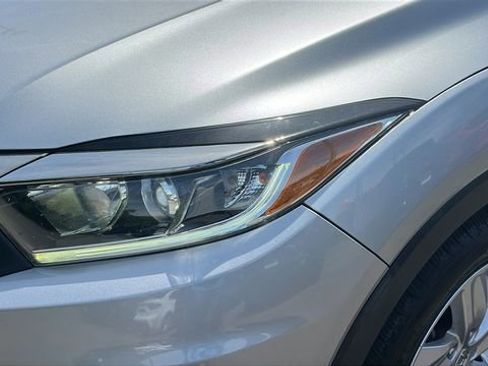 Used 2020 Honda HR-V EX image 7