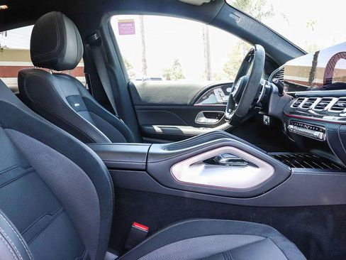 Used 2024 Mercedes-Benz GLE 53 AMG 4MATIC Coupe image 29