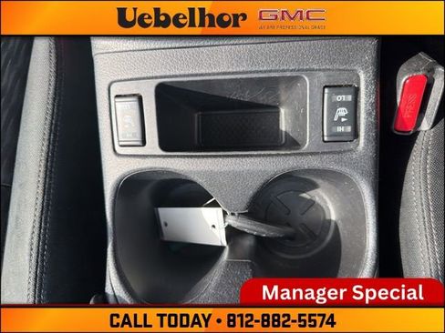 Used 2017 Nissan Rogue SV w/ SV Premium Package image 30