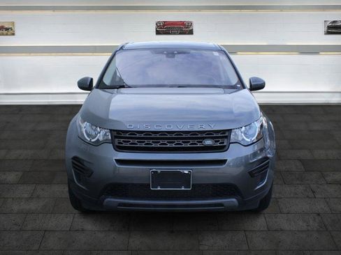 Used 2017 Land Rover Discovery Sport SE image 3