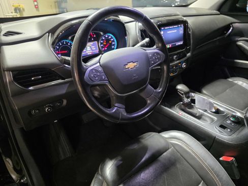 Used 2021 Chevrolet Traverse Premier w/ Redline Edition FWD image 18