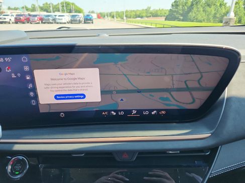 New 2025 Buick Envision Sport Touring image 14