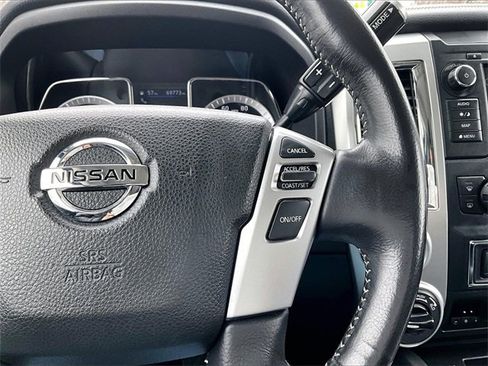 Used 2019 Nissan Titan PRO-4X w/ Pro-4x Convenience Package image 24