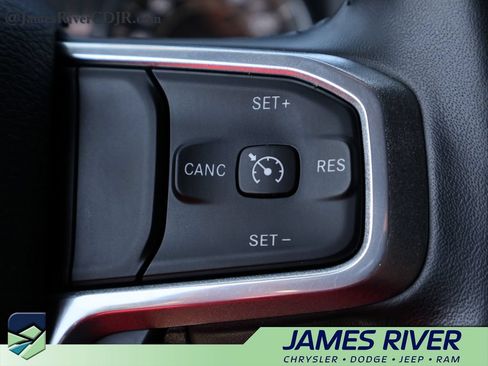 Used 2024 RAM 1500 Laramie AWD/4WD image 27
