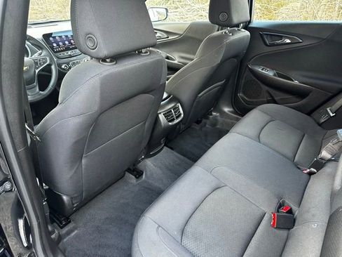 Used 2024 Chevrolet Malibu LT w/ Midnight Edition image 13