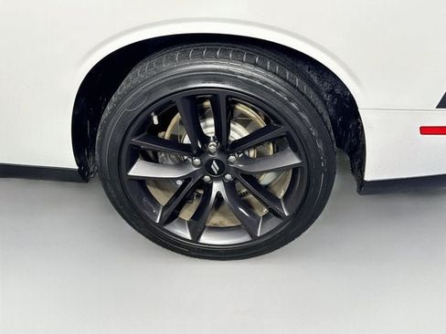 Used 2019 Dodge Challenger R/T Scat Pack w/ Plus Package RWD image 26