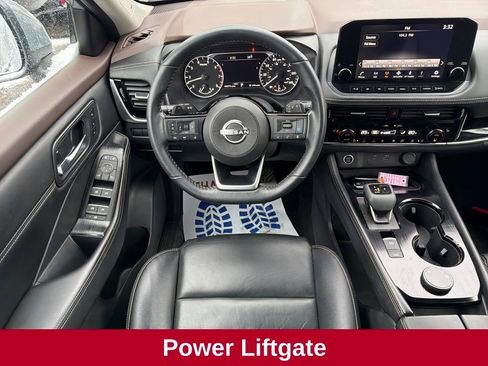 Used 2023 Nissan Rogue SL w/ SL Premium Package image 17