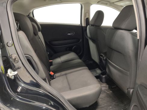 Used 2020 Honda HR-V LX image 19