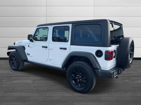 Used 2022 Jeep Wrangler Unlimited Sport image 4
