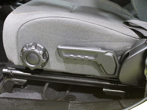 Used 2024 Jeep Wrangler Sport S w/ Dual Top Group image 4