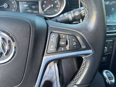 Used 2018 Buick Encore Preferred image 19