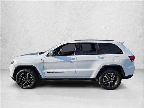 Used 2020 Jeep Grand Cherokee Trailhawk w/ Trailhawk Luxury Group image 9