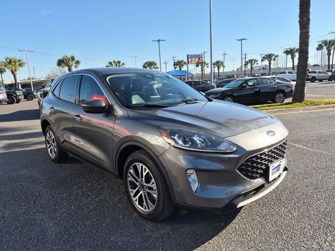 Used 2022 Ford Escape SEL image 7